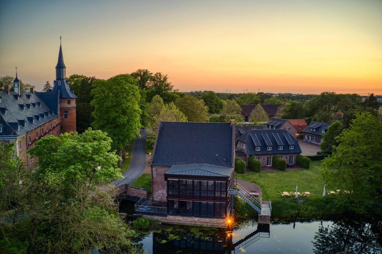 Schloss Wissen Weeze Buitenkant foto