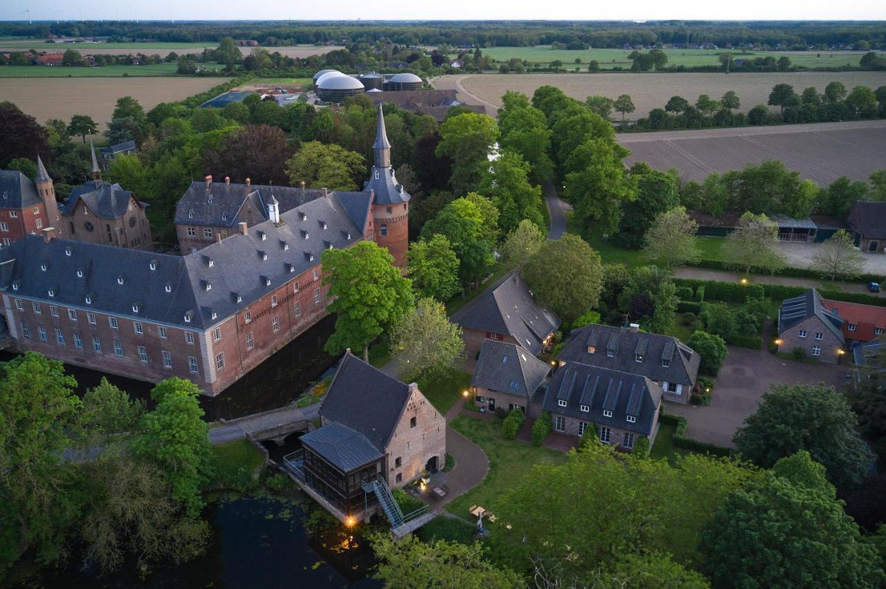 Schloss Wissen Weeze Buitenkant foto